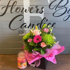 Flower &amp; Candle Gift Set