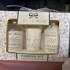 Pamper Set - Pomegranate Noir 